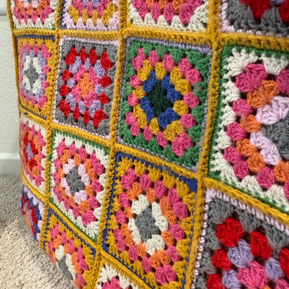 Milanesa Crochet Square Tote Bag with Bamboo Handles - Multicolor - Picture 7 of 10